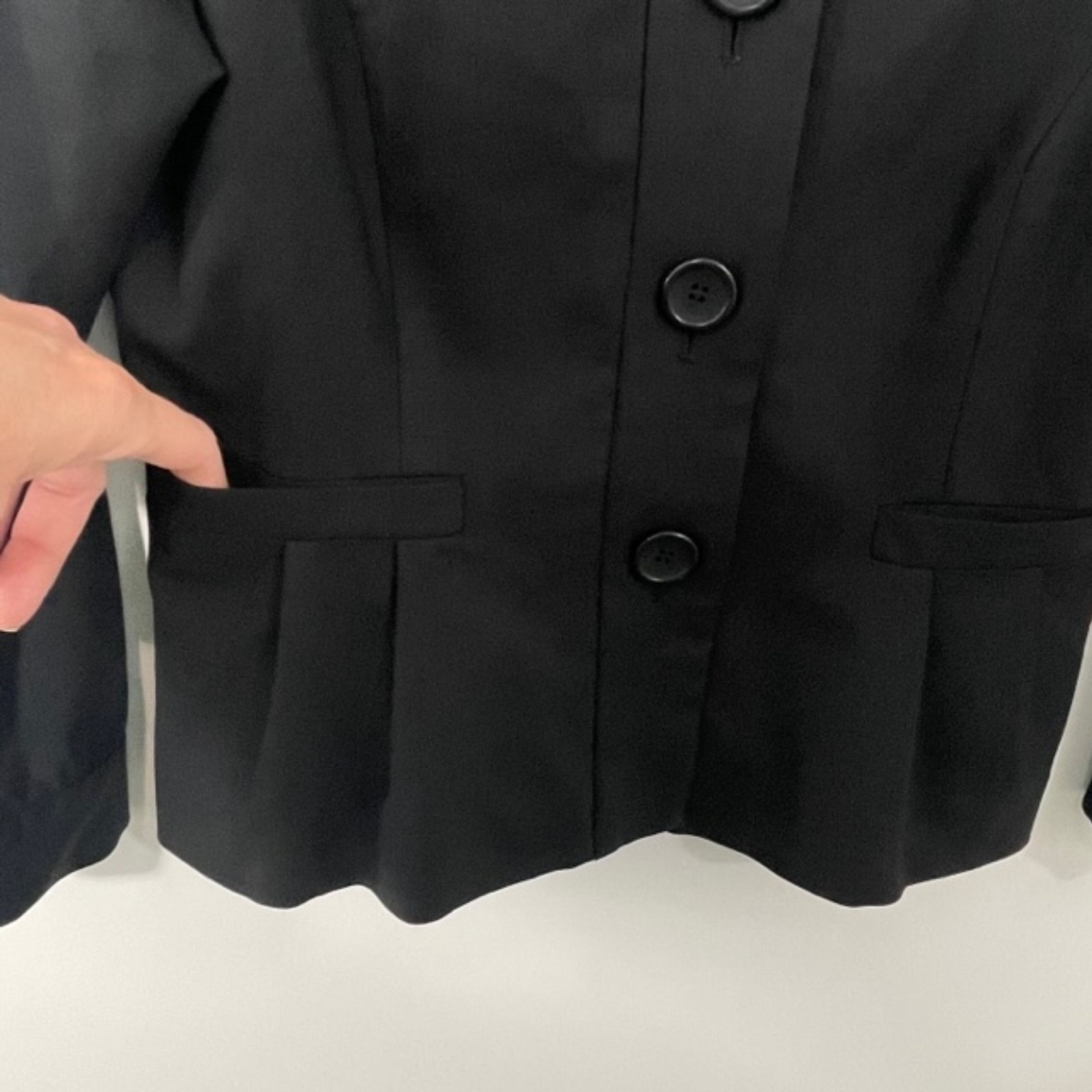 Theory Ayana Black Stretch Wool Button Front Plea… - image 5