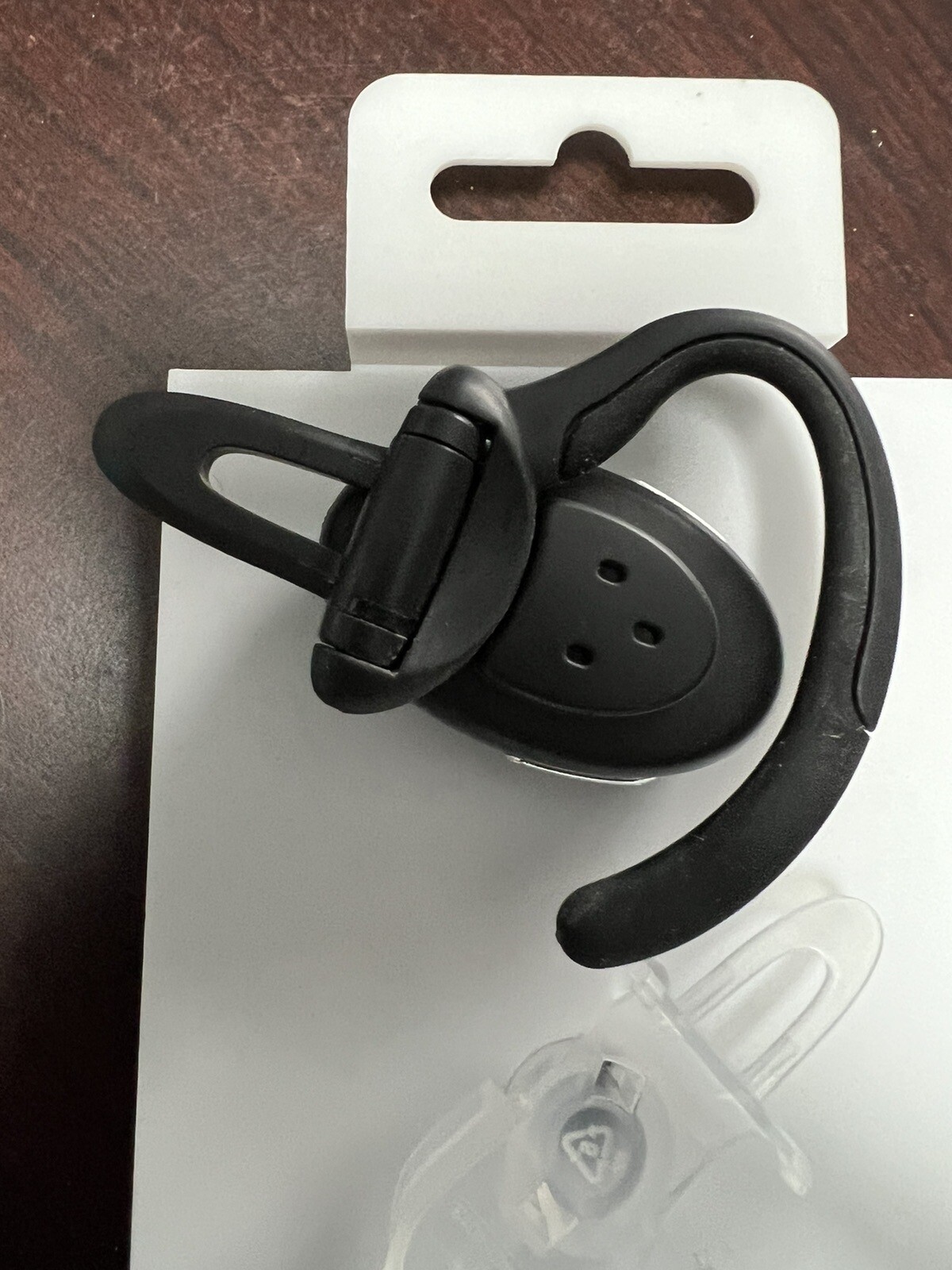 Motorola H720 Wireless Bluetooth Headset (89382N) In its box, stopped