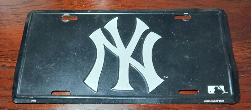 NY Yankees Metal Tag Novelty Tag MLB New York Yankees License Plate Tag Vintage