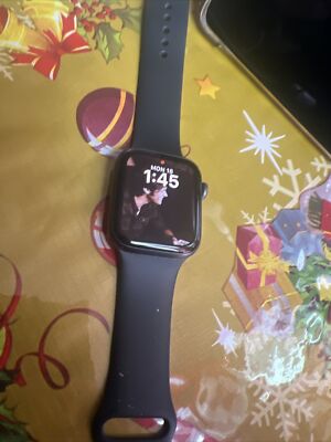 Apple Watch SE 44mm GPS Gray Aluminum Case Smartwatch MKQ63LL/A