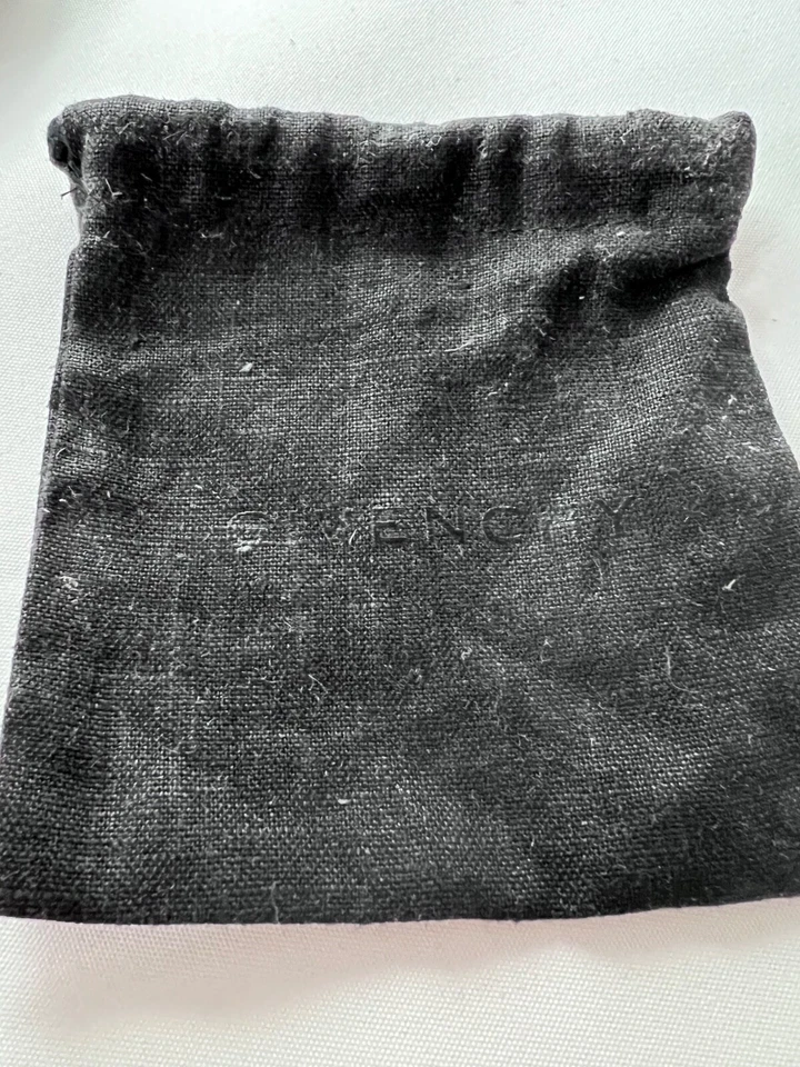 ✅ RARO Collar Colgante Diente de Tiburón Grande Dos Tonos Givenchy Era Riccardo Tisci Foto 4 de 4