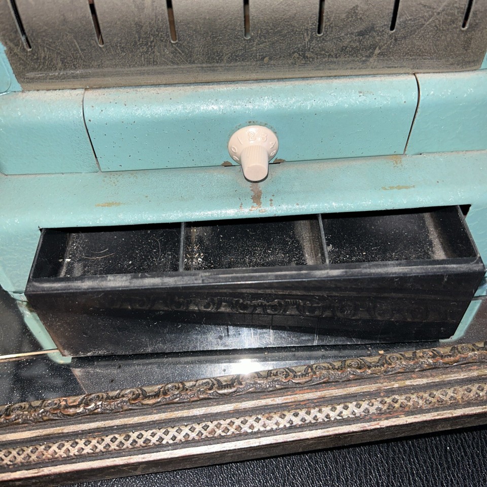 Tom Thumb Vintage Metal Cash Register Toy Western Stamping Green