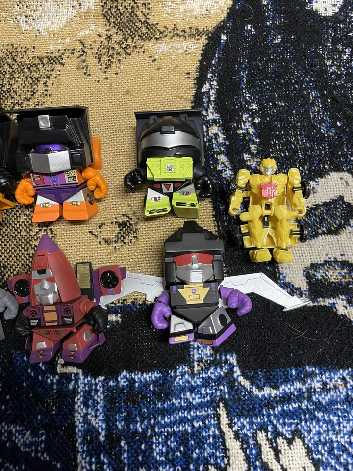 Transformers The loyal Subjects Toy Minifigure Lot Of 9 - Autobots & Deceptacons - Image 2 of 4