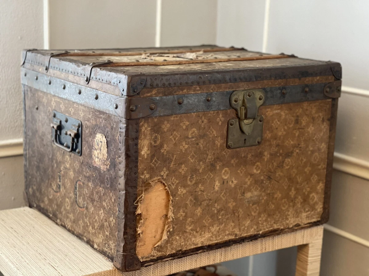 Louis Vuitton Steamer Trunk Monogram Canvas With Original Trays Antique  Luggage