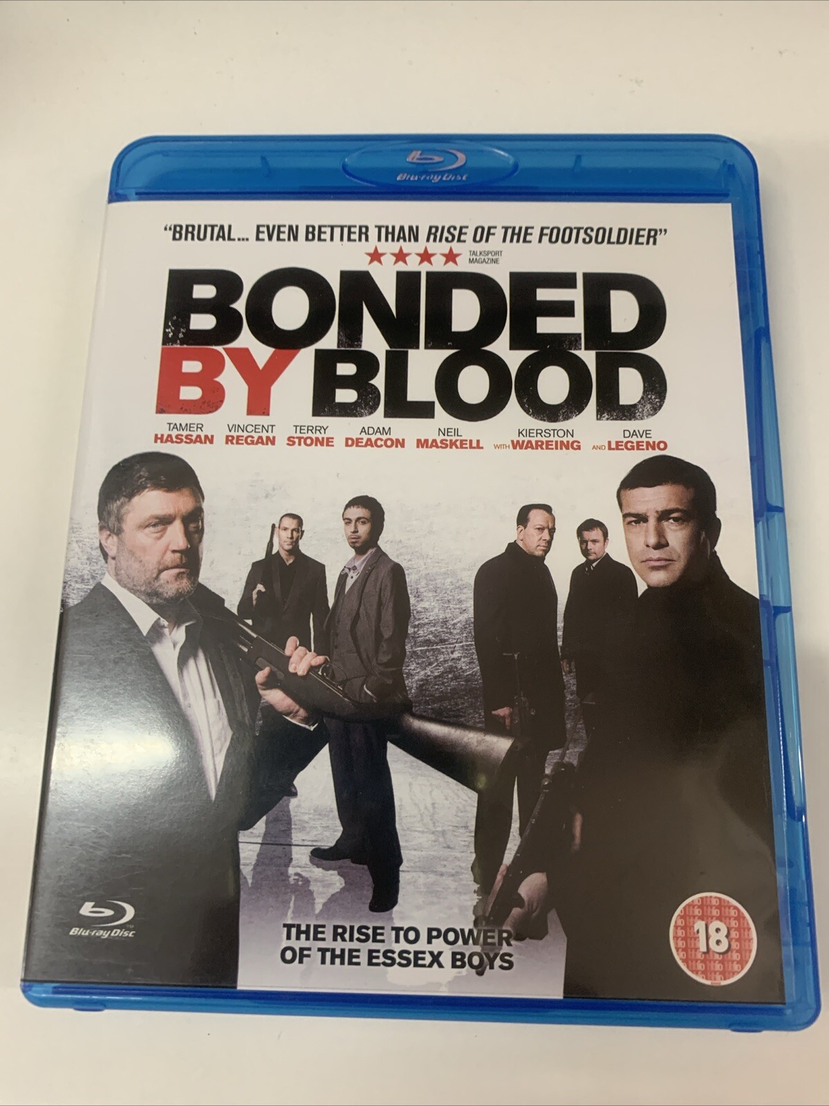Bonded By Blood (Blu-ray, 2010) (0979)