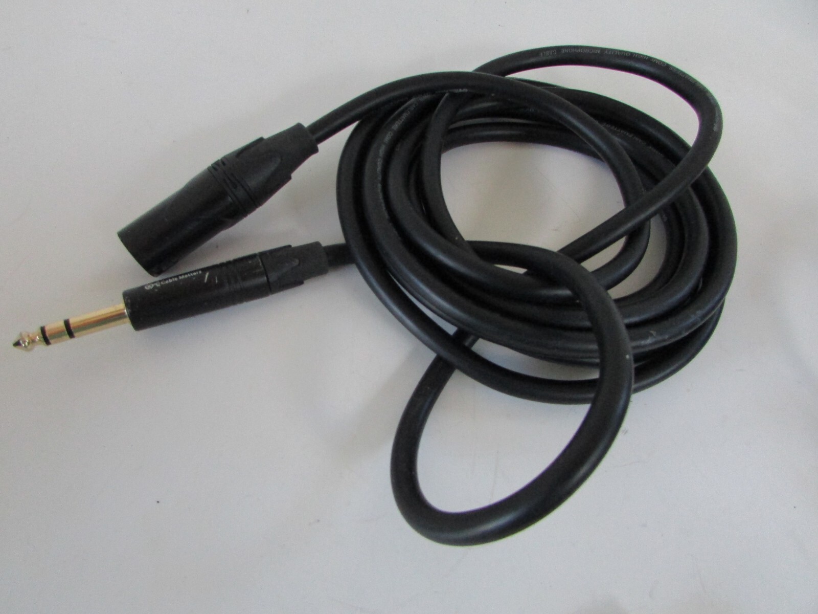 Cable Matters 6 foot Microphone Cable Black 6.35mm S2