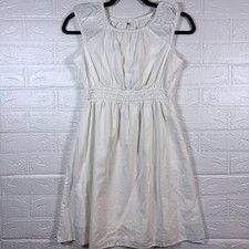 Uniqlo Sleeveless Dress Girls Size 150 White Eyelet Lace Smocked Waist Summer