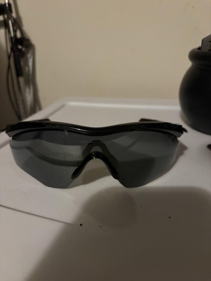 Oakley M2 Frame XL Sunglasses Black 009343-1945 121 Black Polarized ...