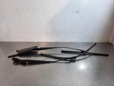 BMW 2 serie Active Tourer F45 Scheibenwischerarm vorne 61619464504