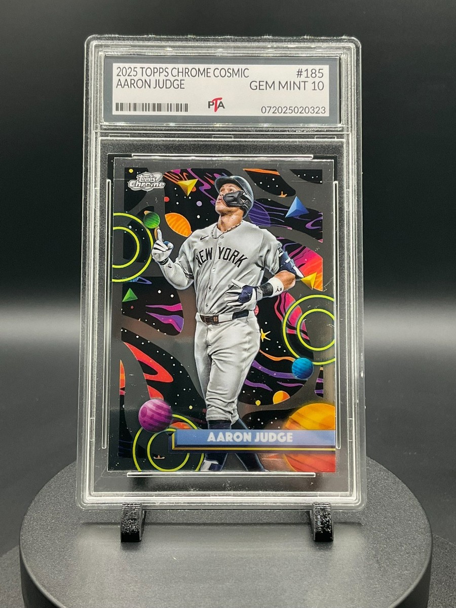2025 Topps Chrome Cosmic #185 Aaron Judge New York Yankees ~ GEM