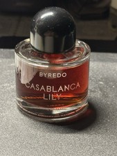 Casablanca Lily 2019 Byredo 香水 - 2019年のユニセックス フレグランス