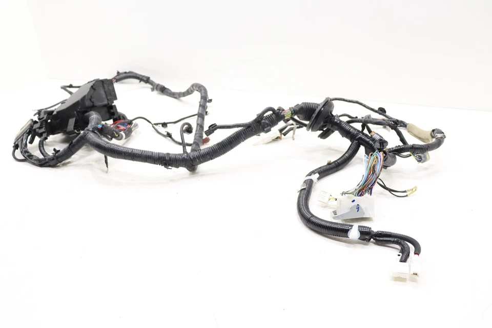 Arnés de cableado para sala de motores Nissan Murano 2019-2024 3,5 L OEM 240129UH1A Foto 3 de 4