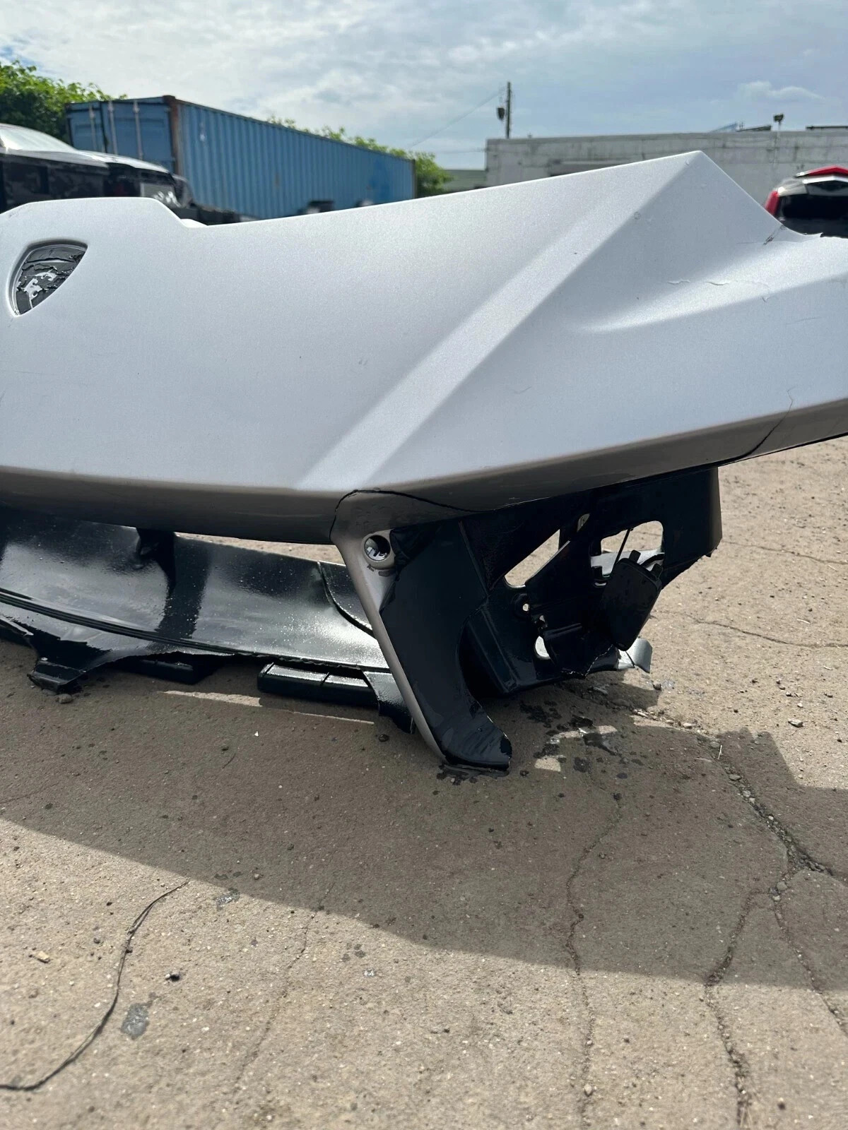 2017-2020 Lamborghini Huracan Front Bumper Cover Damaged