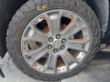 2015-2018 Gmc Yukon Wheel 22x9 7 Spoke Single Silver With Chrome Inserts