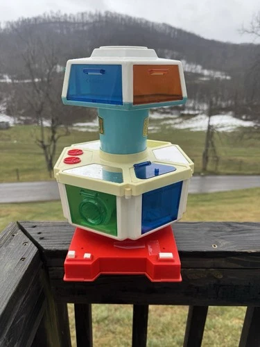 Vintage Sears Hitchhiker Carousel Kitchen Barbie Size Playset READ