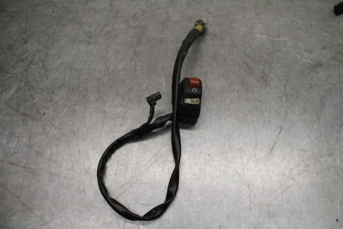 24-25 KAWASAKI NINJA ZX6R RIGHT CLIP ON HANDLE KILL OFF START