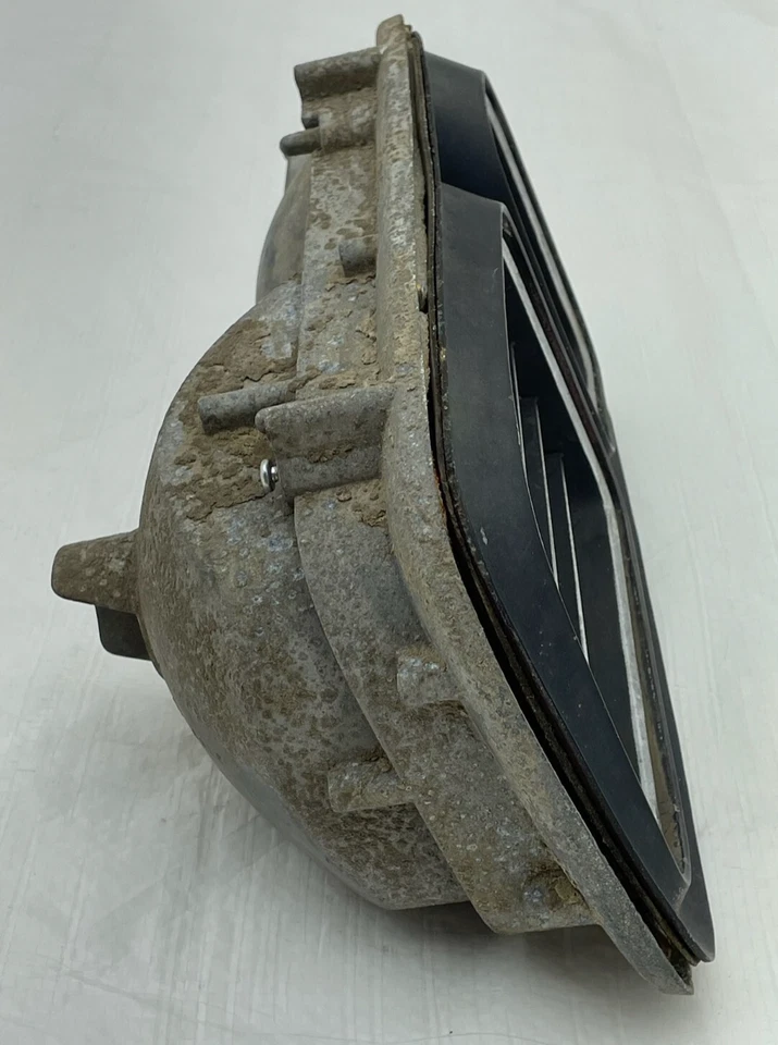 Luz trasera Cuda Barracuda 1971 luz trasera parrilla lámpara cromada moldura Plymouth Foto 2 de 4