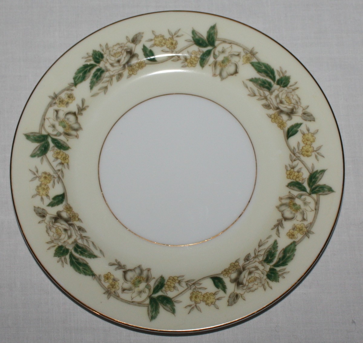 2 Bread Plates 6 3/8