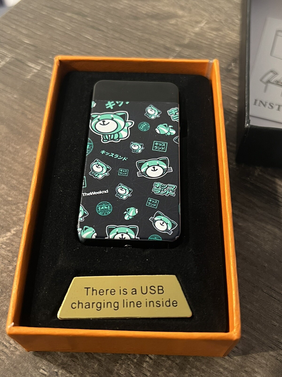 Metal Frame The Weeknd Kissland Electric Rechargeable Plasma Lighter Custom