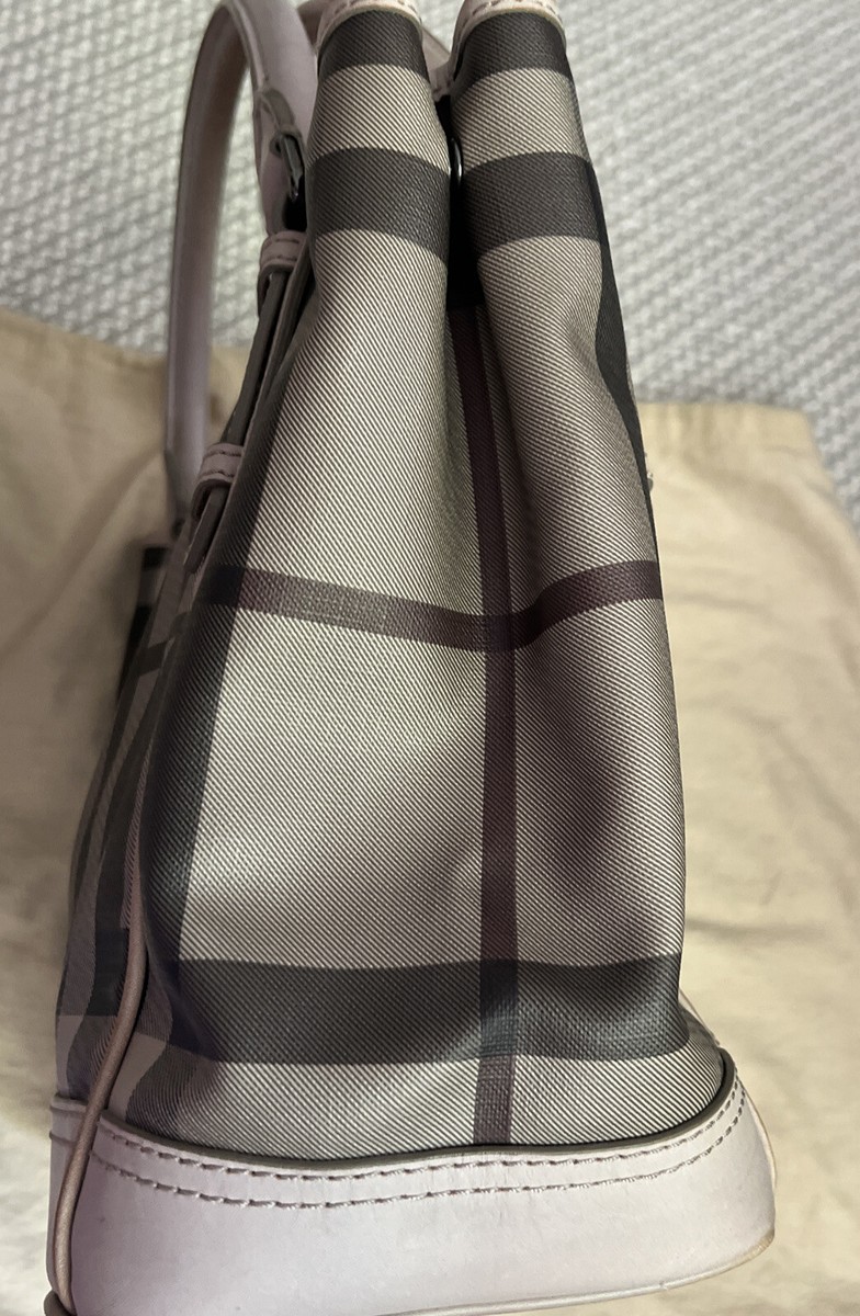 Burberry Authentic Large Smoke House Check Canvas Tote  display picture 2
