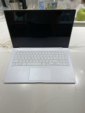 LG gram SuperSlim 15.6 Inch OLED Laptop M: 15...