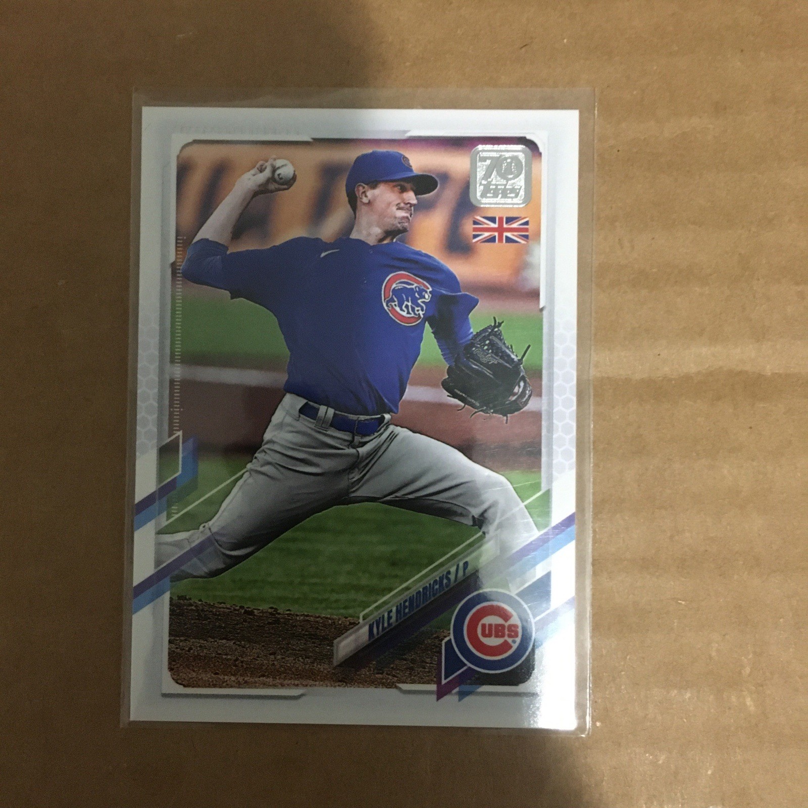 2021 Topps UK Edition #136 Kyle Hendricks Chicago Cubs