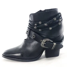 DINGO NWT Ankle Western Cowboy Black Boots Rivets Studs Wrap Buckle Black SZ 8.5