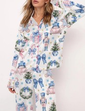Coquette Chinoiserie Christmas Satin Pajama Set For Women