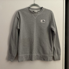 The North Face Women  s Gray Logo Fleece Crewneck Pullover Sweatshirt S