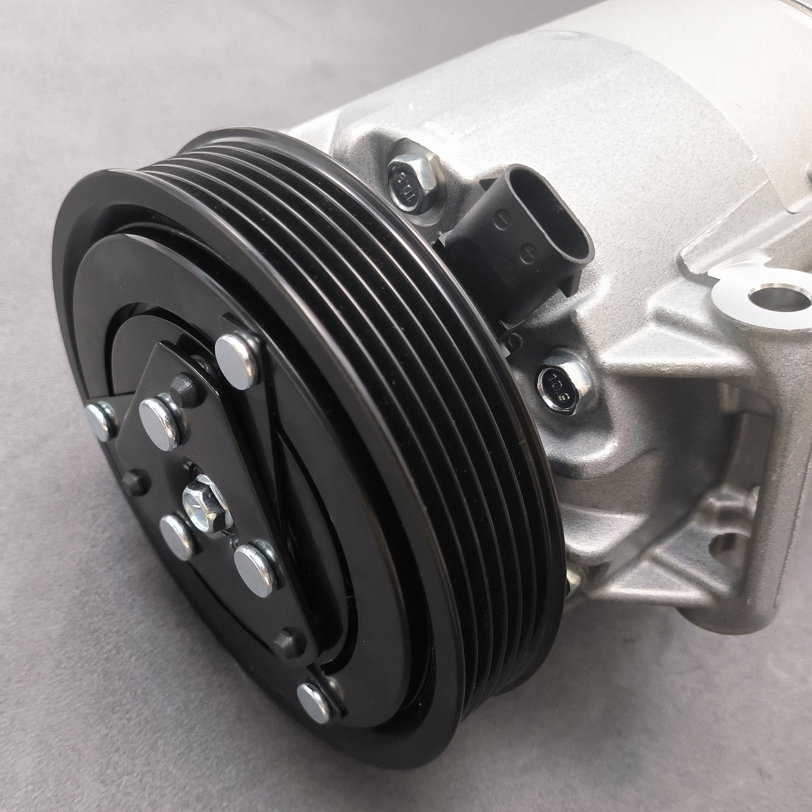 267144 AC A/C Air Conditioner Compressor for 2012-14 Ferrari California 4.3L V8