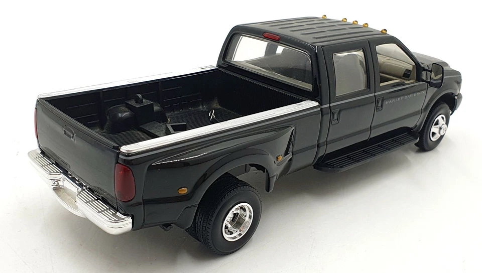 Harley Davidson 1/24 Scale Diecast 9796-1-00V - Ford Crew Cab - Black - Image 2 of 4