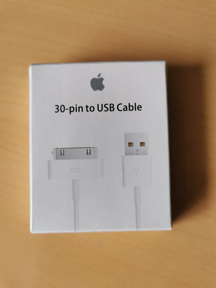 USB Sync Cable for iPhone 4 & 4S - White - Image 2 of 2