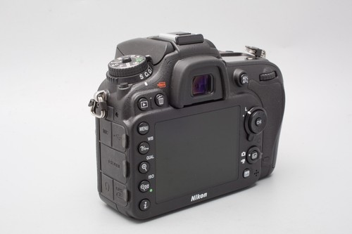 Nikon D7100 24.1MP Digital DSLR DX Camera Body Only, APS-C Black *Low Shutter* - Picture 12 of 16