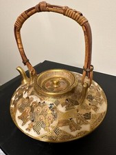 RARE LARGE ANTIQUE JAPANESE SATSUMA TEA/SAKE POT BY THE MASTER ARTIST  SEIZAN.