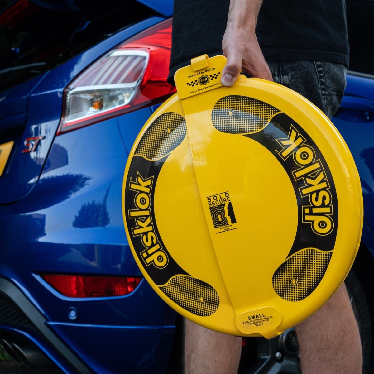 イエロー　disklok、39-41.5cm DISKLOK Gold Edition MEDIUM 39-41.5cm Yellow Steering Wheel Anti