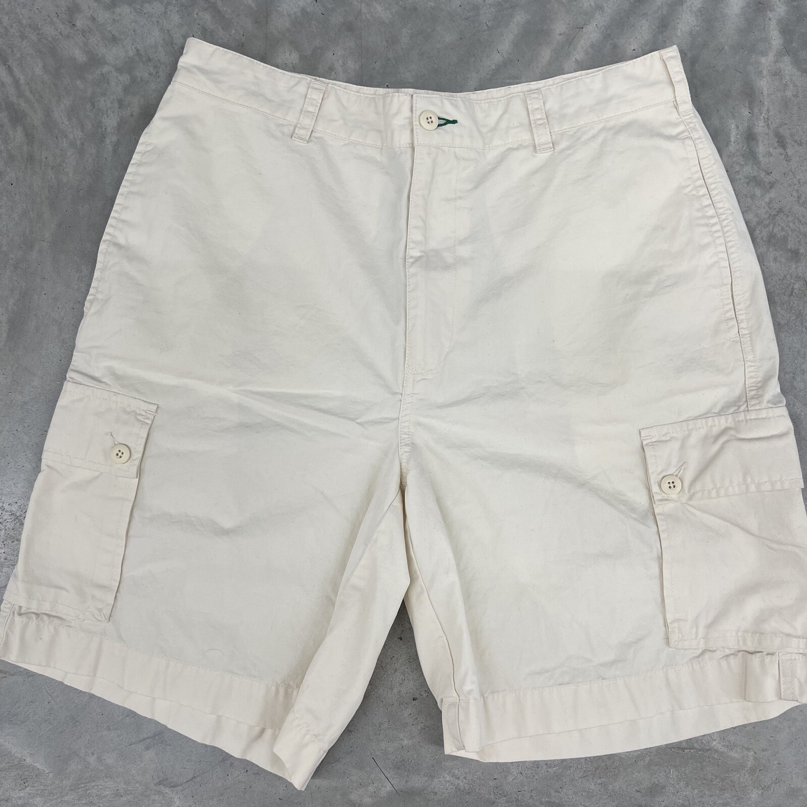 Vintage Tommy Hilfiger Beige Cargo Shorts for Men Size 33 with Pockets
