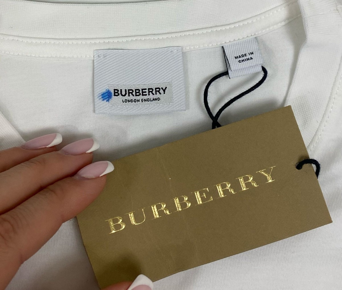 Women Burberry T-shirt White Check Crew Neck Pullover Size