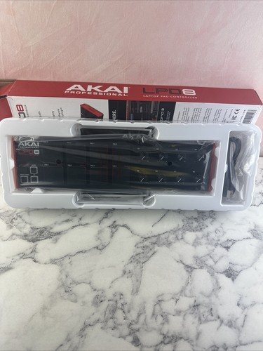 Akai LPD8 MK2 - Laptop Pad Controller