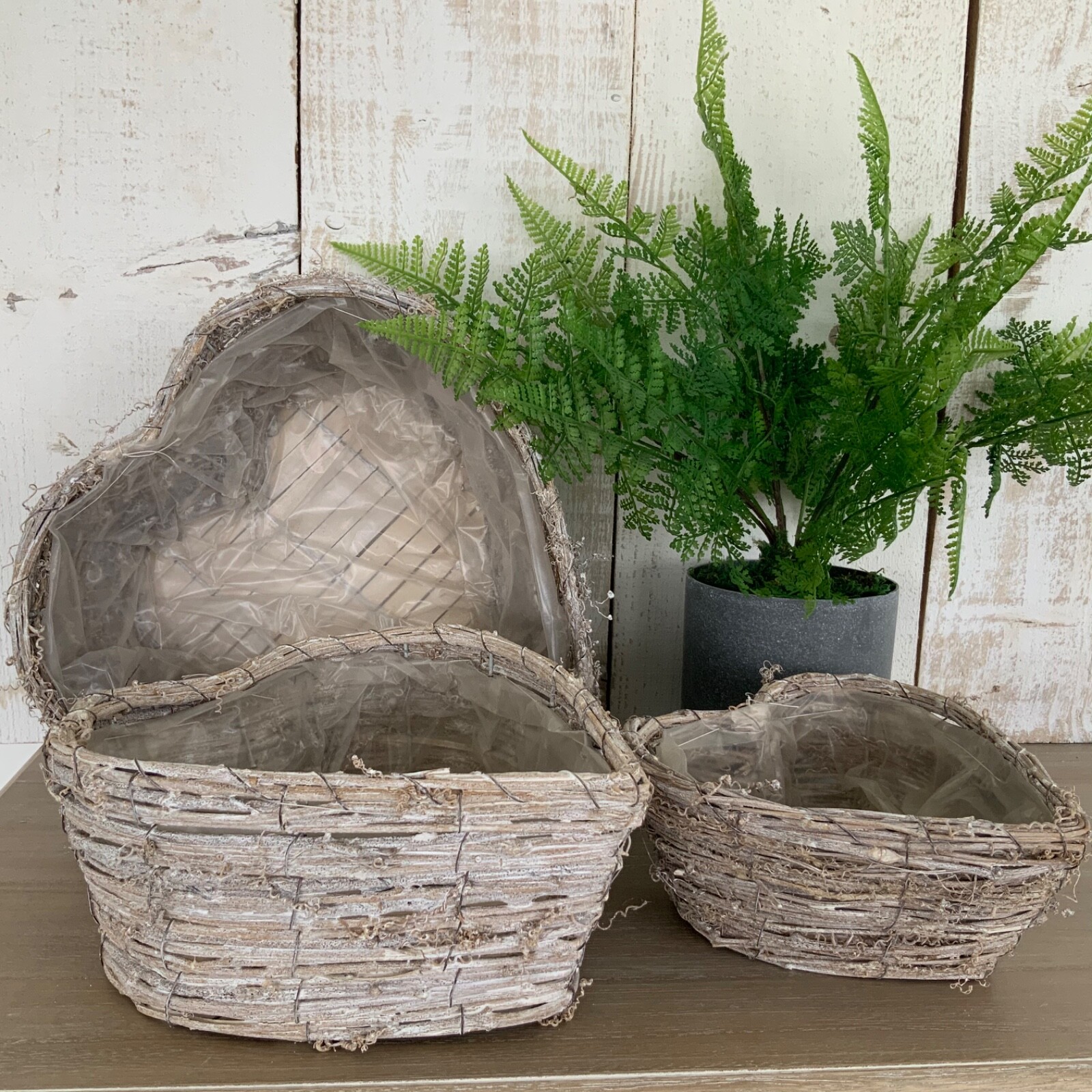 3 x Grey Twig Heart Planters Plant Container Pot Baskets French Country Herb