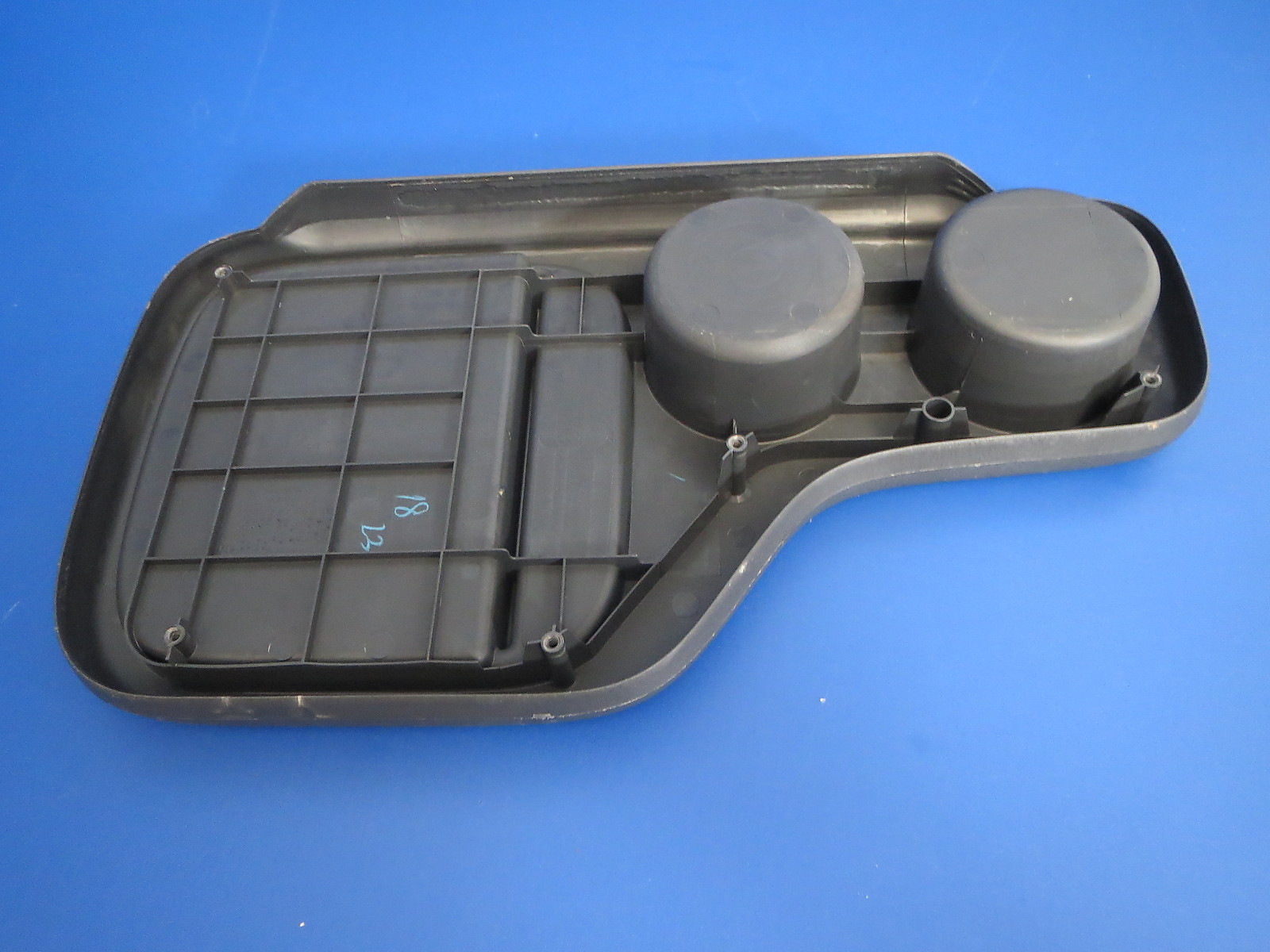 1997 2001 HONDA CRV CENTER CONSOLE CUP HOLDER TABLE TRAY ARMREST