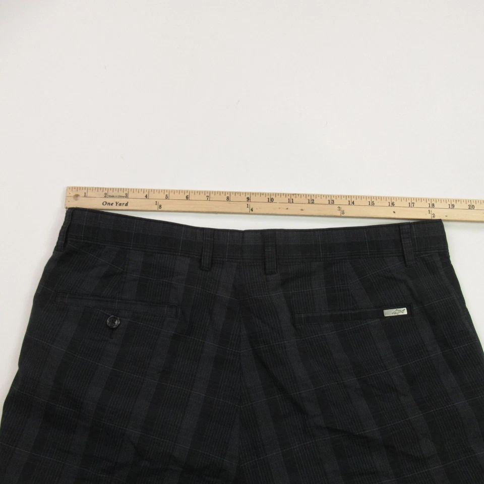 Greg Norman Shorts Mens 36 Gray Pockets Lightweight Outdoors Chino Cargo - Image 4 of 4