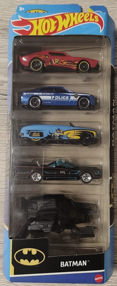 Hot Wheels Batman 5er-Pack Einsatzfahrzeuge Spielzeugautos Set Maßstab 1:64 - Bild 1 von 1