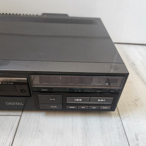 Sony CDP-101 CD Player Vintage First Commercial Release 1982 Read Description - Picture 4 of 15
