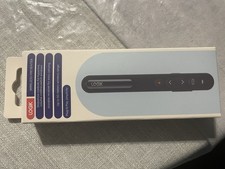 LOGIK LPRES23 Wireless Laser Presenter Remote Control