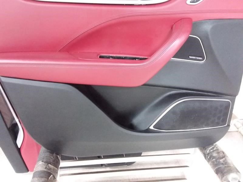 Maserati Levante 2017 FRONT+LEFT Door panel