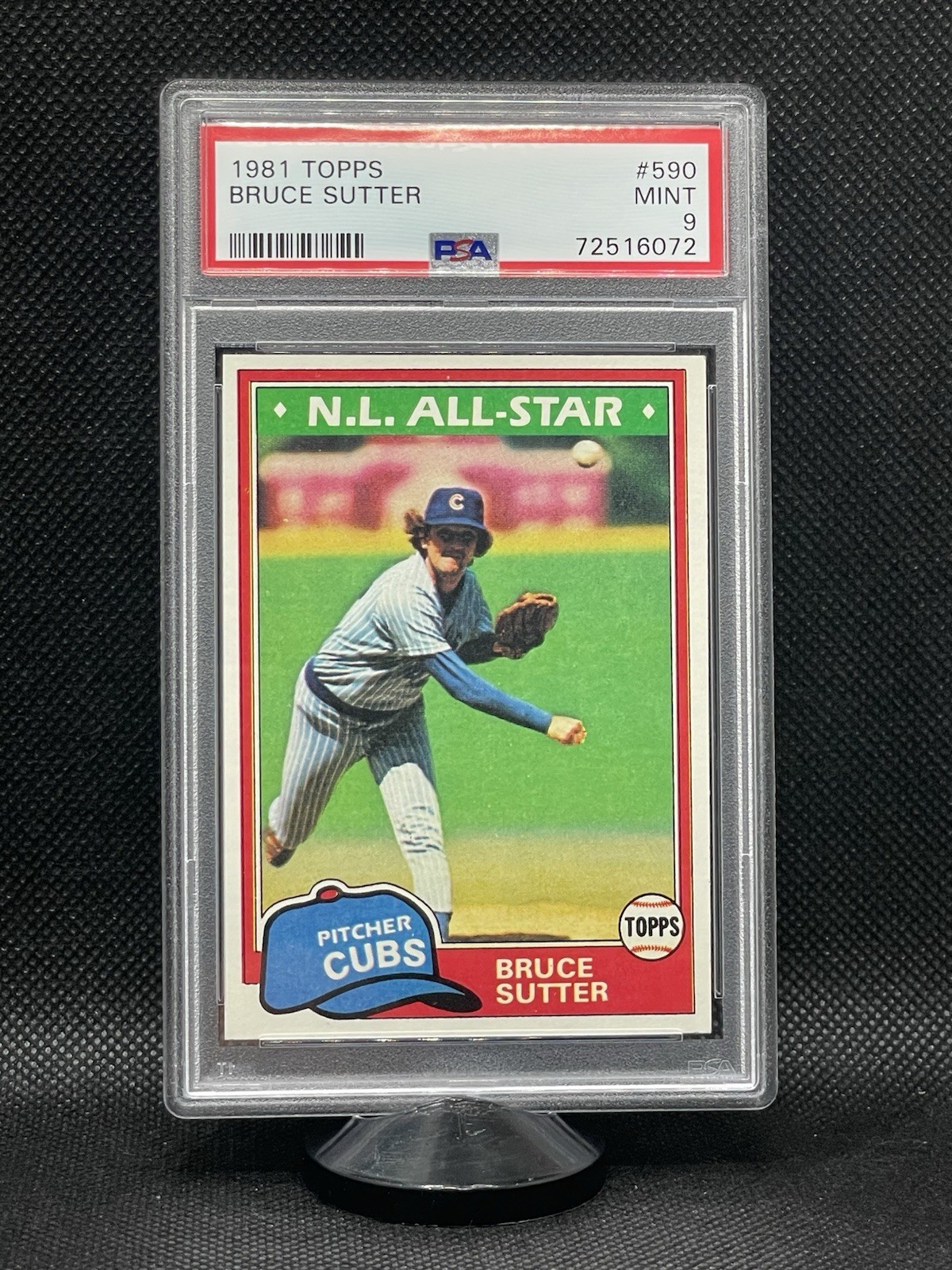1981 Topps Bruce Sutter #590 PSA 9 MINT HOF Chicago Cubs
