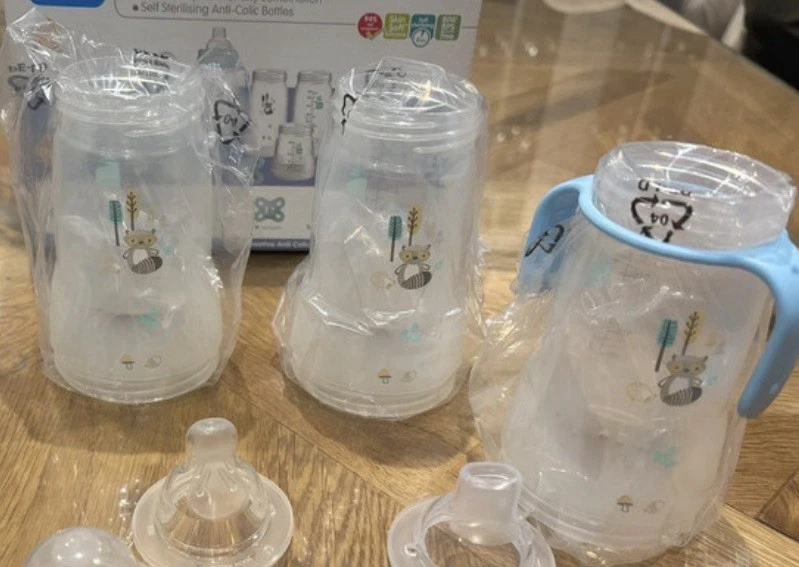 Mam 3 Bottles Bodies 260 Ml With 2 Teats And Handle