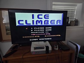 1985 Nintendo NES Working System Controller & Cords + Ice Climber & Top Gun 2
