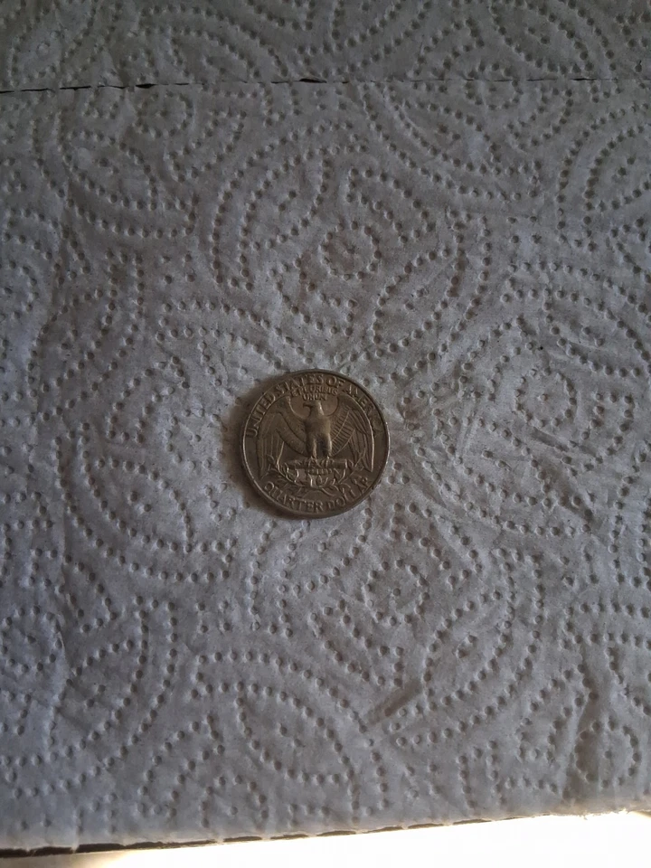 1982 Washington Quarter 25c Coin (VERY RARE ERROR) - Image 2 of 2