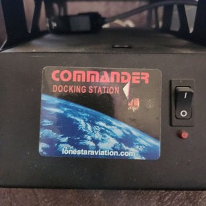 Lone Star Aviation CM2000K Commander Docking Station 3amp New